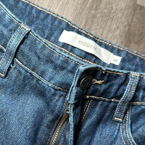 Hidden Zoey Mom Tapered Jeans - 25 - Picture 6 of 7